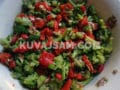 Salata od brokolija i pečenih paprika (foto: kuvajsam.com)
