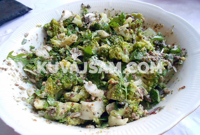 Brokoli salata sa rukolom (foto: kuvajsam.com)