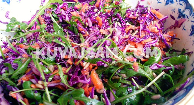 Salata od crvenog kupusa (foto: kuvajsam.com)